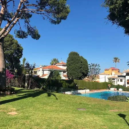 Apartamento 5 Personas + Parking + Piscina Todo El Ano *