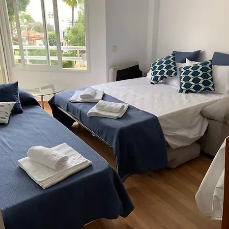 5 Personas + Parking + Piscina Todo El Ano Apartment Torremolinos